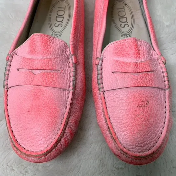 Tod's Women's Neon Pink Leather Driving Shoes Flats Loafers Size 37