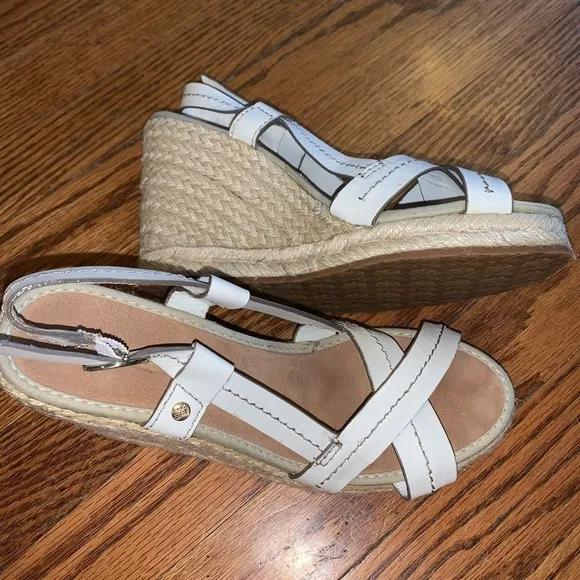 Tommy Bahama Riviera Leather Rope Espadrilles