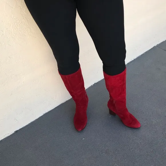 Tommy Hilfiger Genuine Leather Women’s Rosario Block Heel Boots