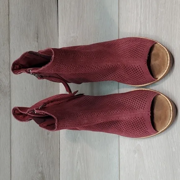 Toms Majorca Ankle Leather Wine Open Toe Heels Sandals Shoes sz 7.5