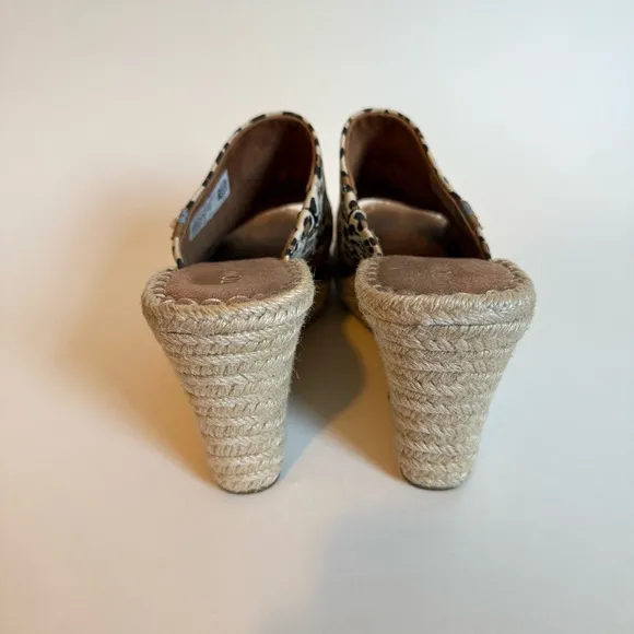 TOMS Monica Espadrille Mule Wedge Leopard Print Tan Sandals sz 8