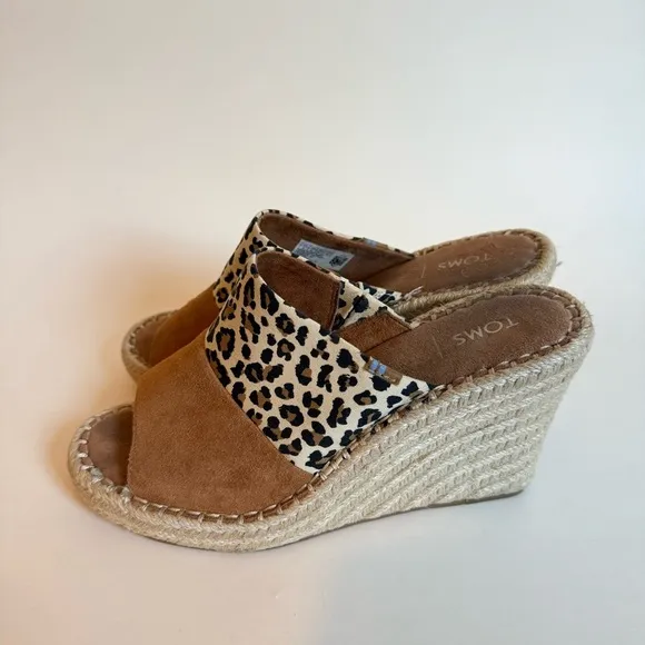 TOMS Monica Espadrille Mule Wedge Leopard Print Tan Sandals sz 8
