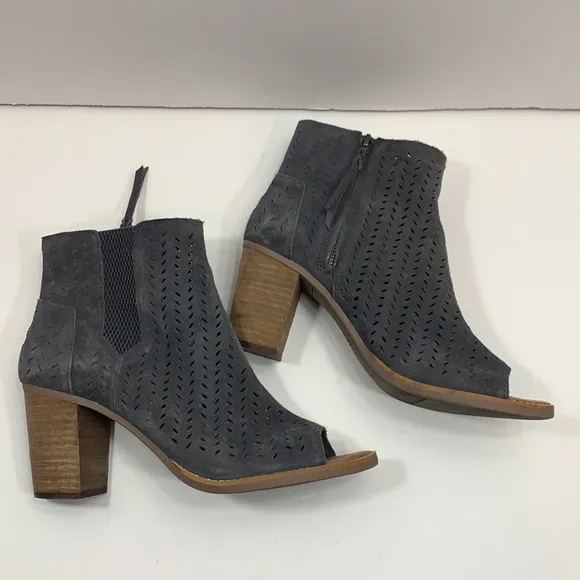 Toms suede perforated peep toe boots