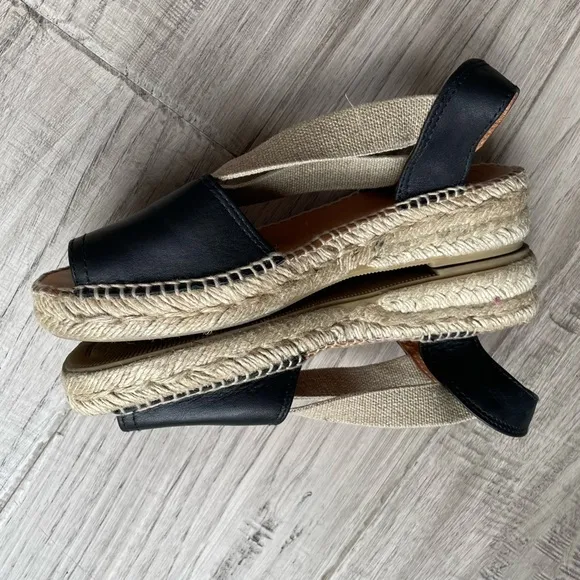 Toni Pons Etna Flat Espadrille Sandals Leather And Elastic Black/Tan SZ 6.5 (37)