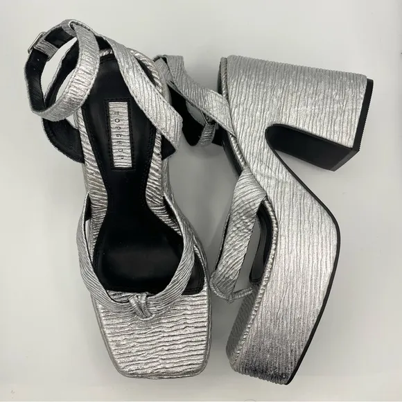 Topshop high platform silver metallic ankle strap sandals women Size 7