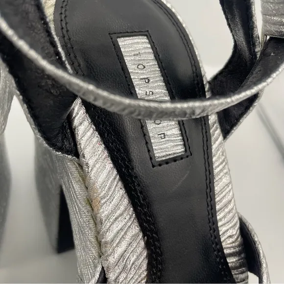 Topshop high platform silver metallic ankle strap sandals women Size 7