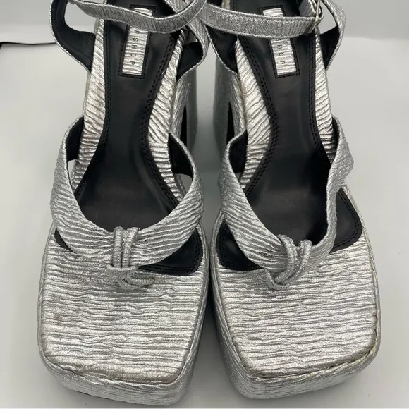 Topshop high platform silver metallic ankle strap sandals women Size 7
