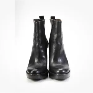 Tory Burch Black Round Toe Platform Ankle Boots 7M - Excellent Condition