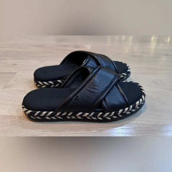 Tory Burch criss cross Leather Espadrille Slide Sandals  black leather size 8.5