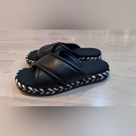 Tory Burch criss cross Leather Espadrille Slide Sandals  black leather size 8.5