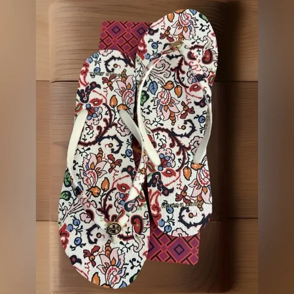 Tory Burch Pink/Red Flower Pattern Thong Sandals Shoe Flip Flops Designer Size 6