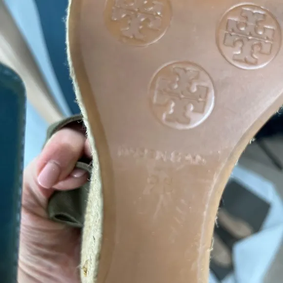 Tory Burch platform wedge sandals, EUC. Size 9B