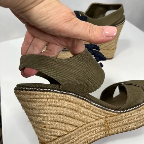 Tory Burch platform wedge sandals, EUC. Size 9B