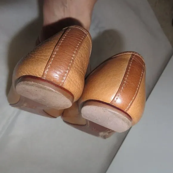 TORY BURCH SHOES FLATS Elina Ballet Flat Logo Camel Leather 7.5