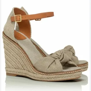 Tory Burch Size 6.5B Macy Tan Espadrille Wedge Sandals