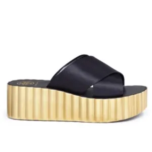 Tory Burch Size 9 • Black &amp; Gold Scallop Wedge Slip On Sandals.