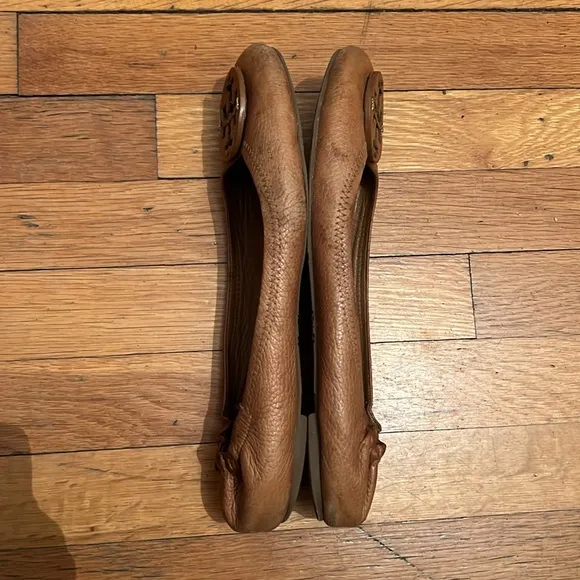 Tory Burch The Ballet Leather Flats in Golden Brown, size 11