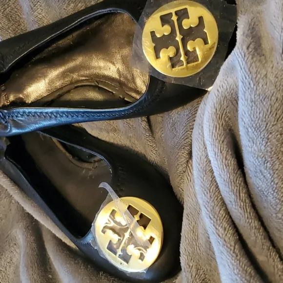 TORY BURCH TORY BURCH BLACK LEATHER MINNIE TRAVEL BALLERINA SHOES