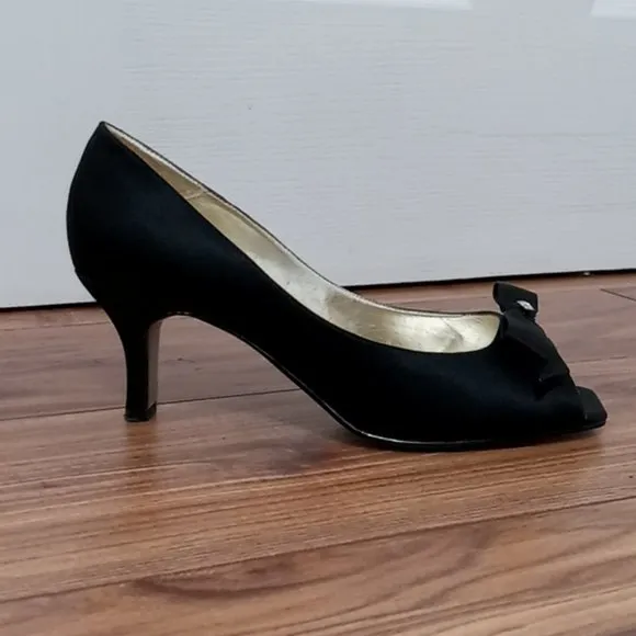 Town Shoes Black Satin Peep-Toe Low Heels