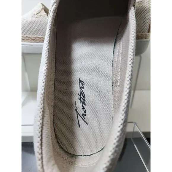 Trotters Accent: Orthopedic Casual Shoes for Women 8.5W