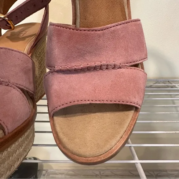 UGG &quot;Carine&quot; Pink Suede Platform Jute Espadrille Ankle Strap Heeled Sandals 9