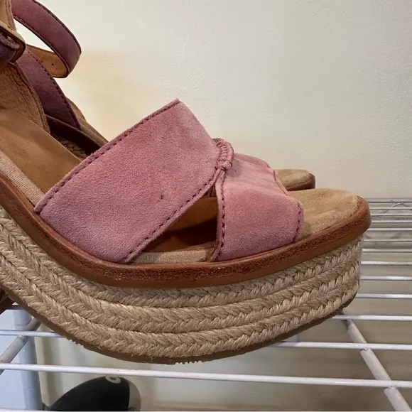 UGG &quot;Carine&quot; Pink Suede Platform Jute Espadrille Ankle Strap Heeled Sandals 9