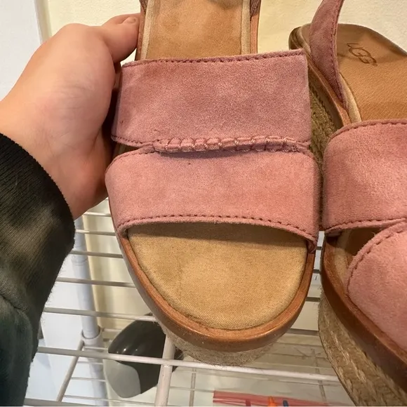 UGG &quot;Carine&quot; Pink Suede Platform Jute Espadrille Ankle Strap Heeled Sandals 9