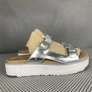 UGG Ardyne Platform Sandals Womens Size 9.5 Silver Leather Buckle Slide On