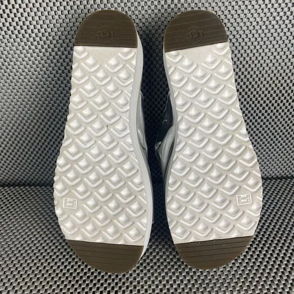 UGG Ardyne Platform Sandals Womens Size 9.5 Silver Leather Buckle Slide On
