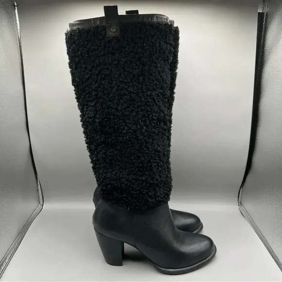 UGG Ava Youth 4 Black Exposed Shearling Heel Boots