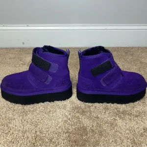 UGG boots Neumel Platform Purple Size 13