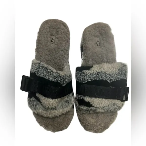 UGG CALI COLLAGE FLUFFITA SHEEPSKIN FLUFF PLATFORM SANDALS, US 10 B10