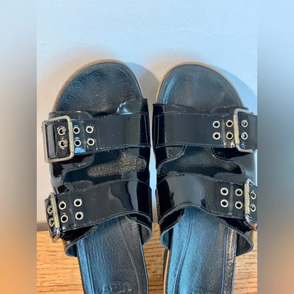 UGG Cammie Black Patent Leather Platform Sandals Buckle Slide wedge summer 7