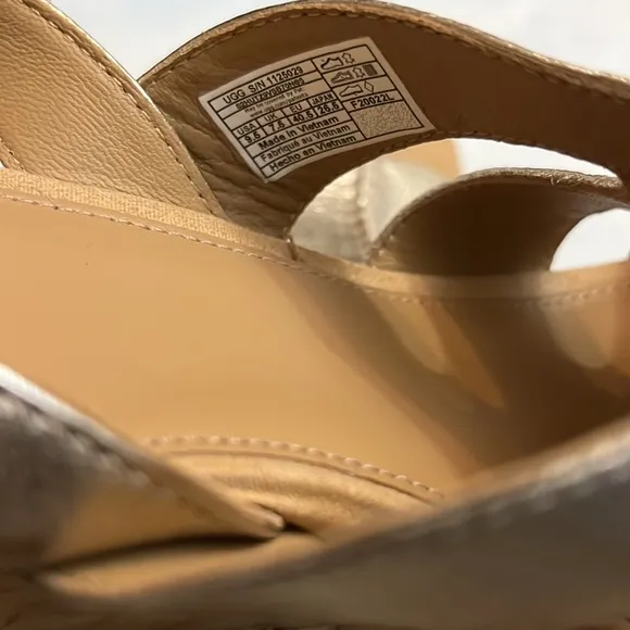 UGG® Careena Platform Wedge Espadrille Sandals