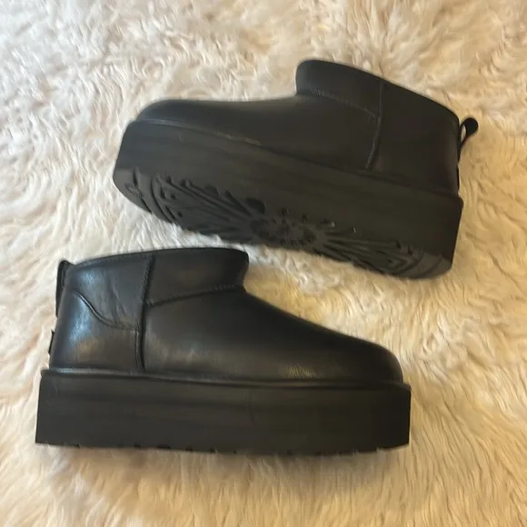 UGG Classic Ultra Mini Platform Leather Boots, Black, Size 10