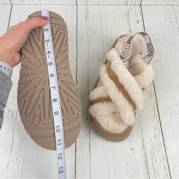 UGG Disco‎ Cross Slide Platform Sandals