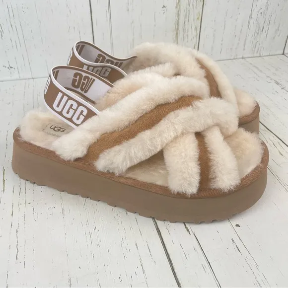 UGG Disco‎ Cross Slide Platform Sandals