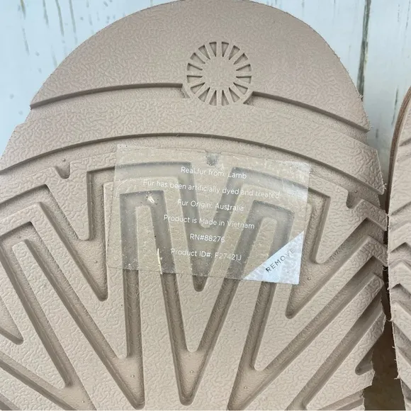 UGG Disco‎ Cross Slide Platform Sandals