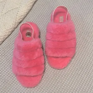 UGG Fluff Yeah Pink Faux Fur Slide Platform Slipper Sandals Sz 8
