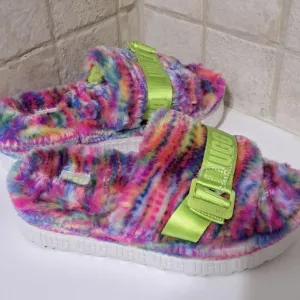 UGG Fluffita Pixelate Pink Multicolor Faux Fur Slide Sandals Size 8