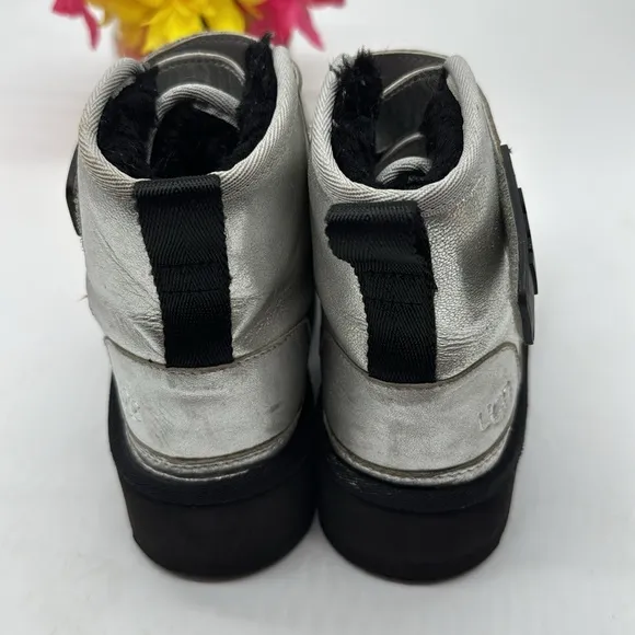 UGG Kids Silver Platform Boots Size 4 KS7760