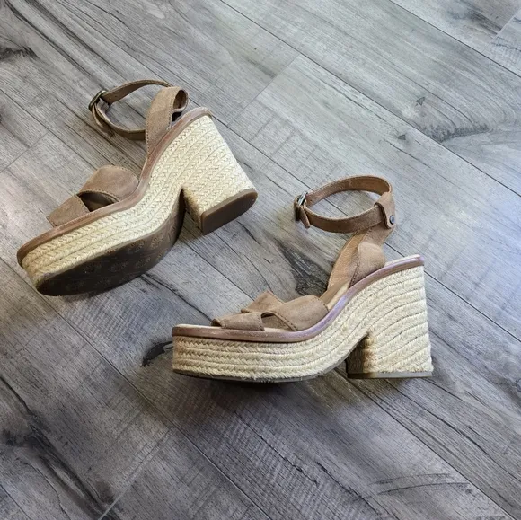 Ugg Leather Carine Espadrille Platform Sandal