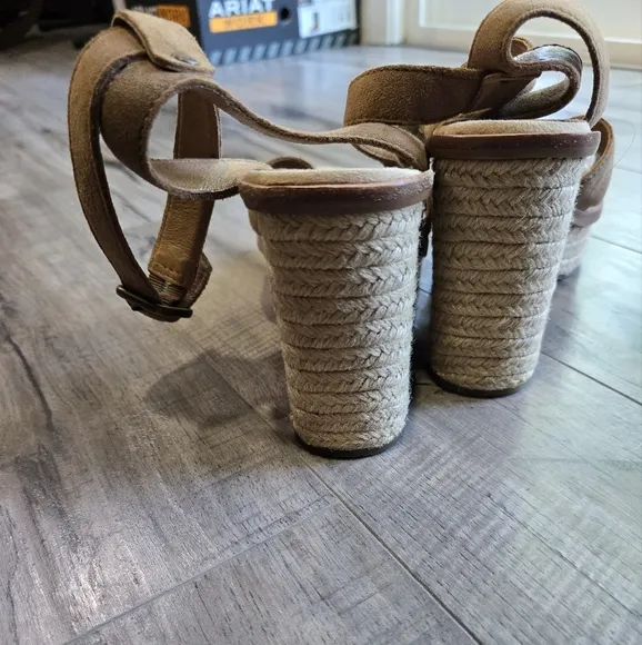 Ugg Leather Carine Espadrille Platform Sandal