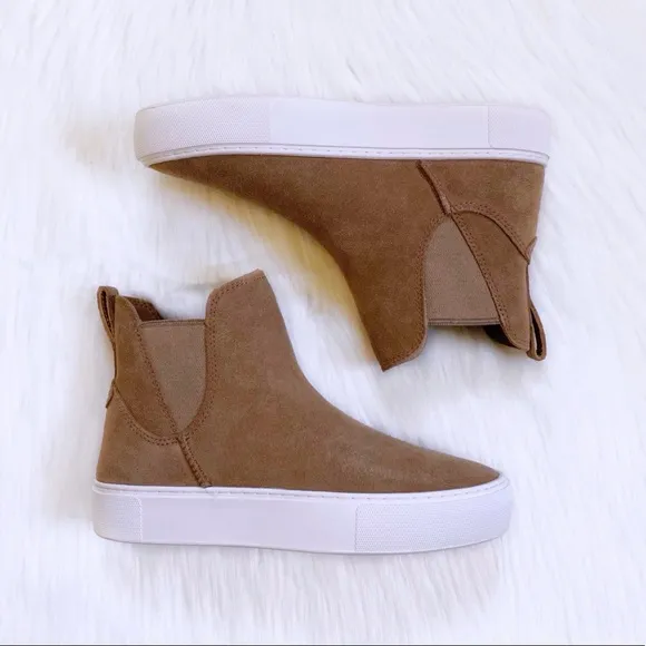 UGG Mauna Chestnut Suede Chelsea Sneaker Boots