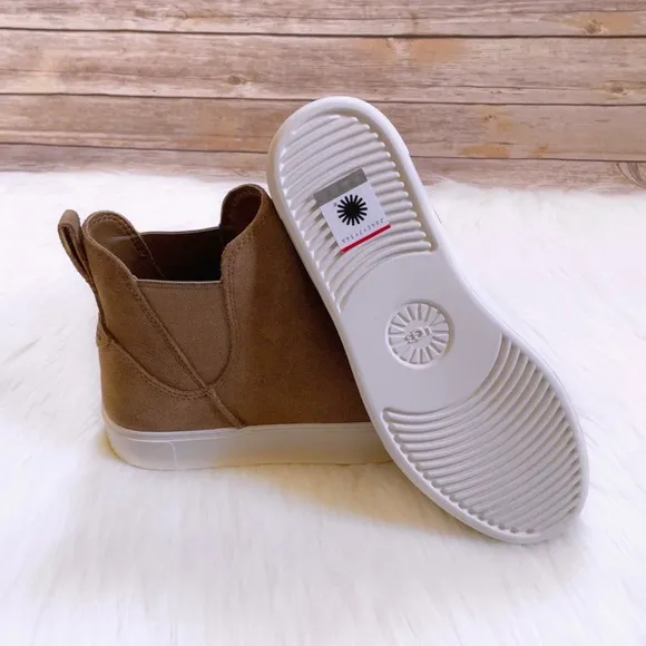 UGG Mauna Chestnut Suede Chelsea Sneaker Boots