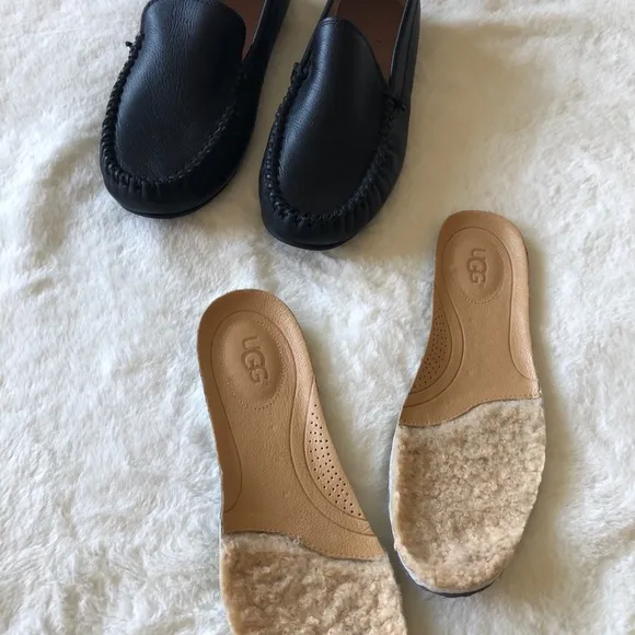 UGG Men dress shoes/loafers NWOT