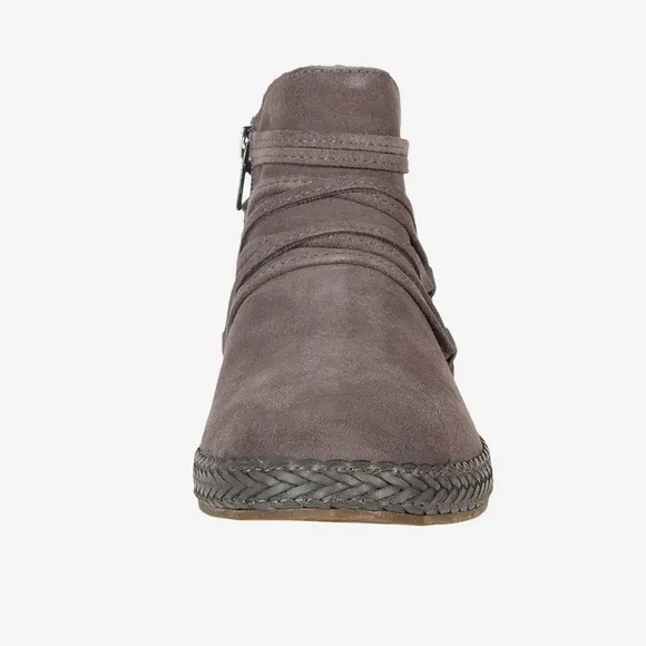 UGG Rianne Low Suede Boots