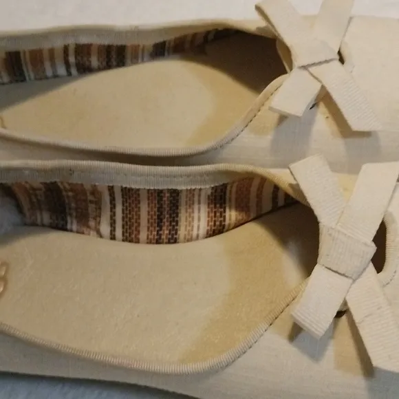 UGG slipon shoes size US 6