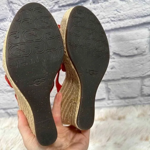 Ugg Tawnie Sandals Womens 7.5 Red Suede Leather Espadrille Wedge Koi