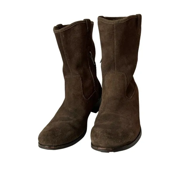 Ugg youth girls pull on low heel boots brown suede size US 4 EU 34